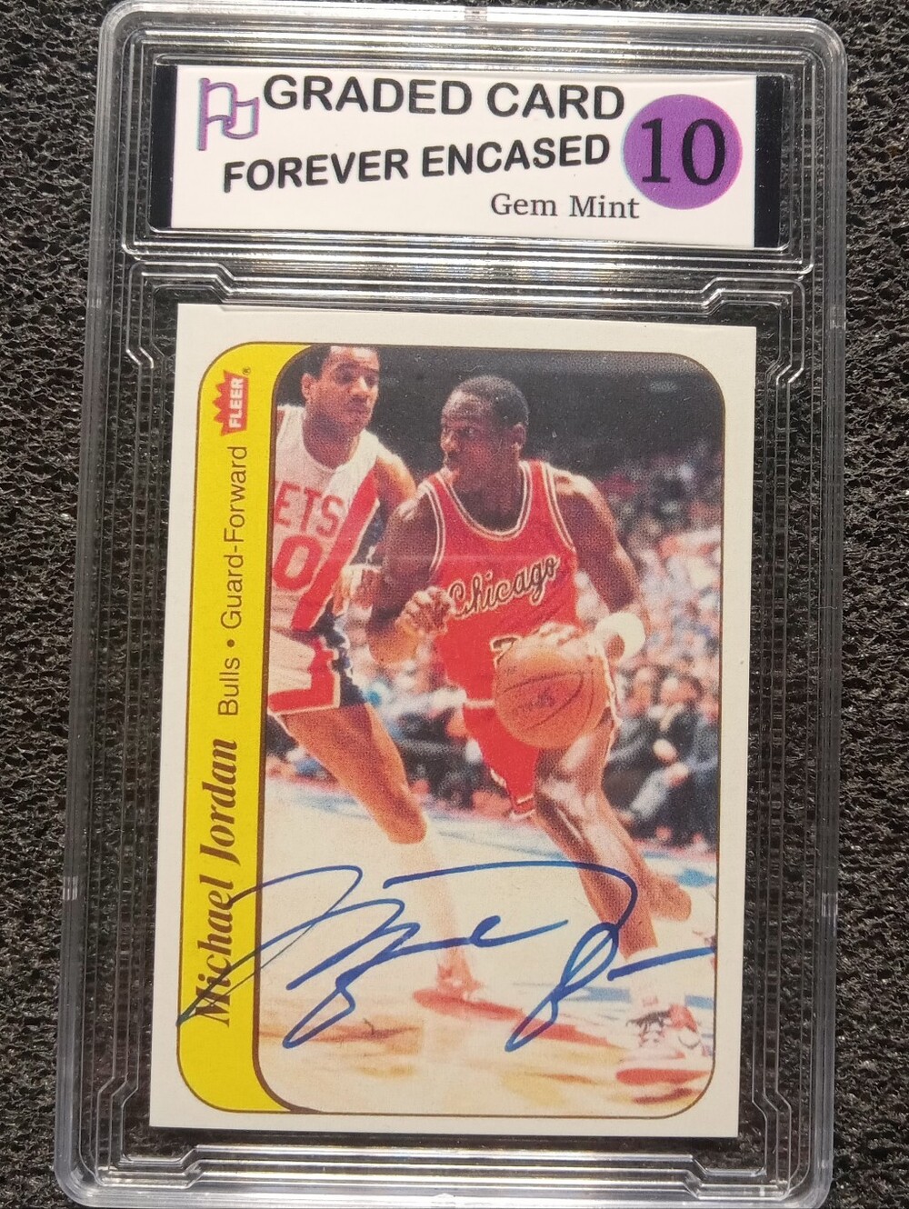 Michael Jordan Chicago Bulls Autograph Basketball Rookie Card